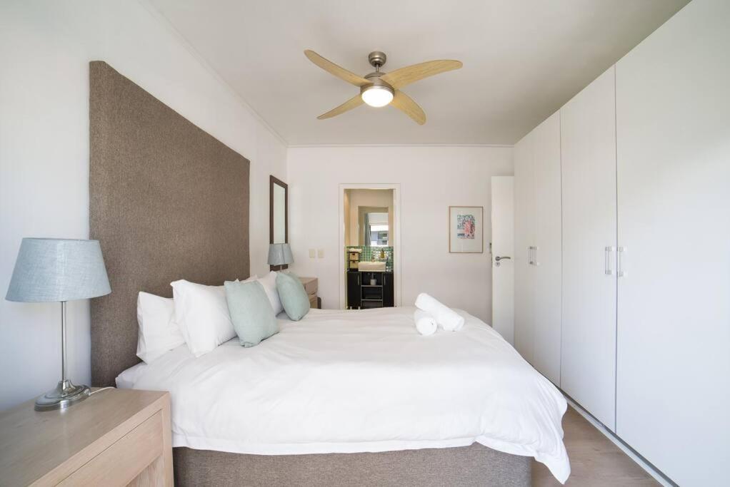 Center 3bed Spacious Secure Apartment *
