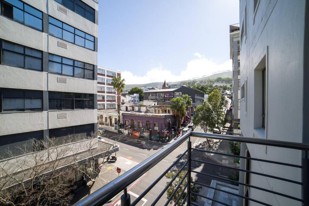 Center 3bed Spacious Secure * Cape Town