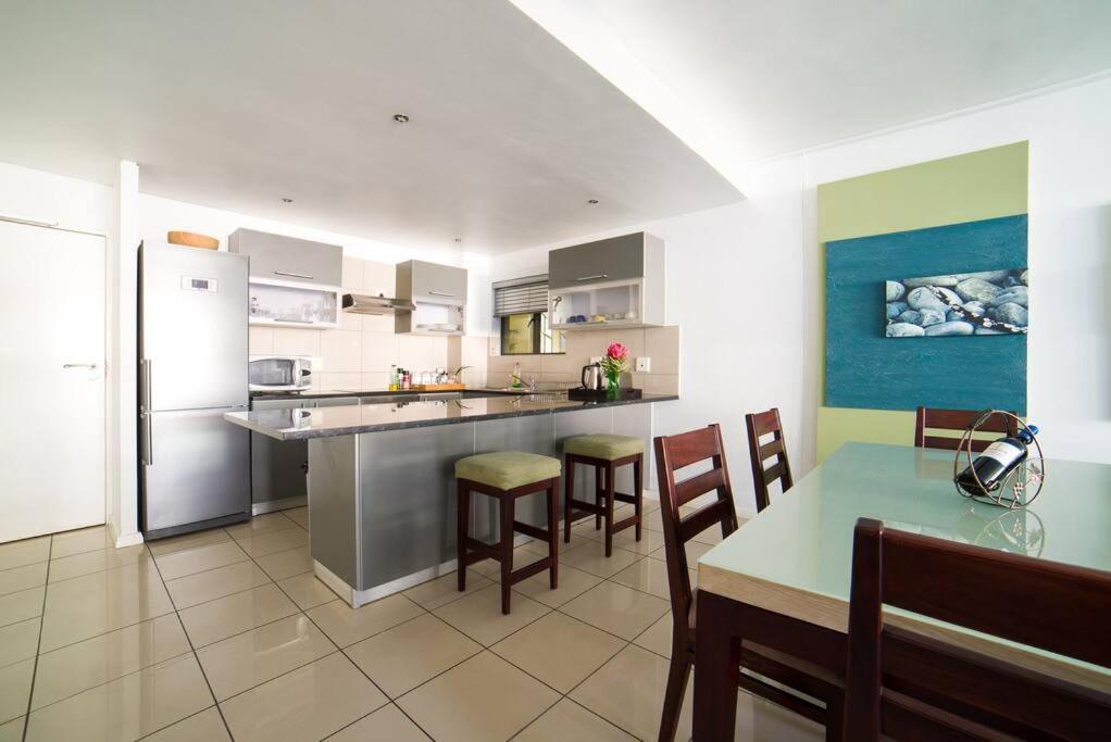 Center 3bed Spacious Secure Cape Town
